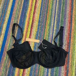 skims no show unlined balconette bra